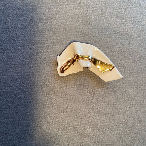 Georgina Holt Porcelain Brooch‎ Pin, Abstract shape, Vintage, Unique, Rare - Picture 5 of 6